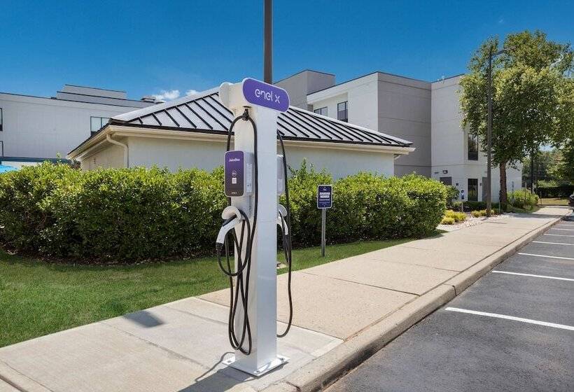 هتل Hampton Inn Princeton