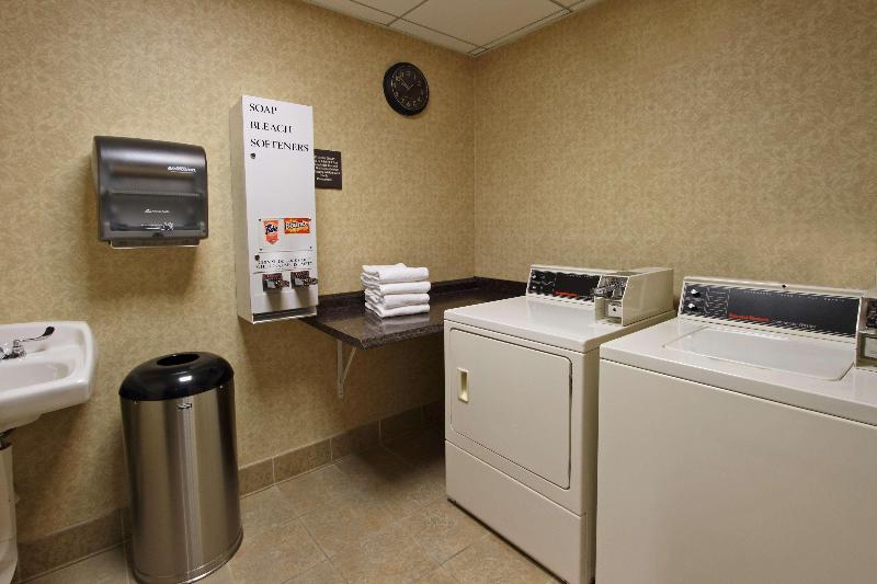 هتل Hampton Inn Princeton