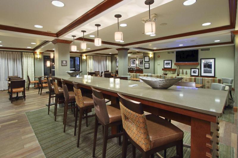هتل Hampton Inn Princeton