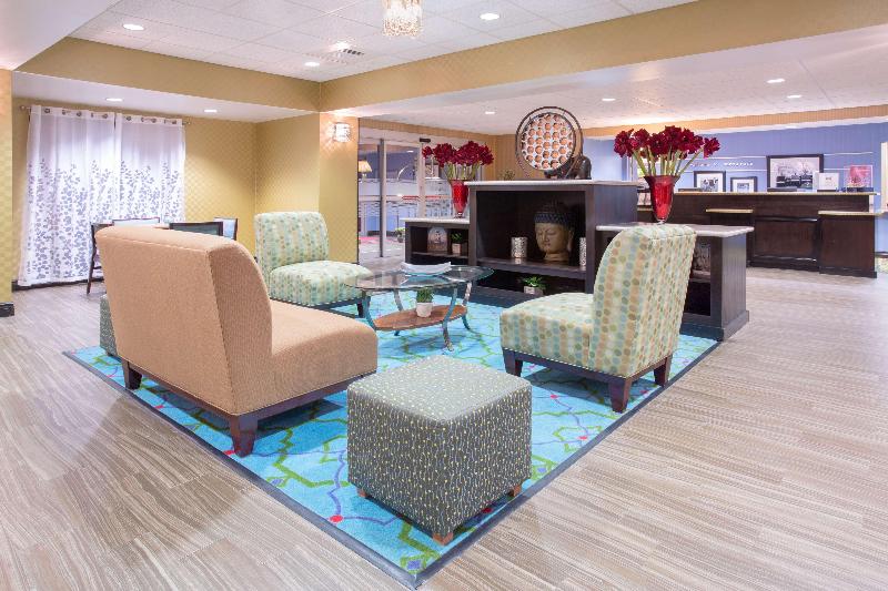 هتل Hampton Inn Santa Rosa