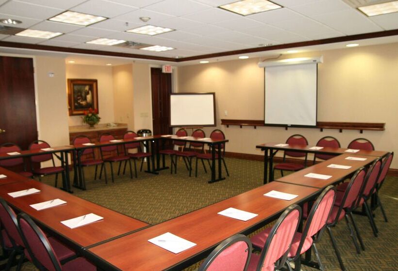 هتل Hampton Inn & Suites Del Rio, Tx
