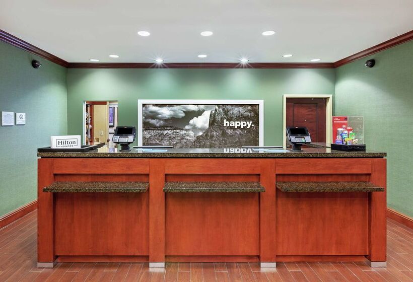 Отель Hampton Inn & Suites El Paso West