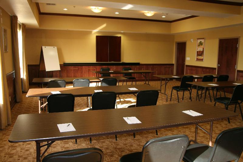 호텔 Hampton Inn & Suites Gainesville