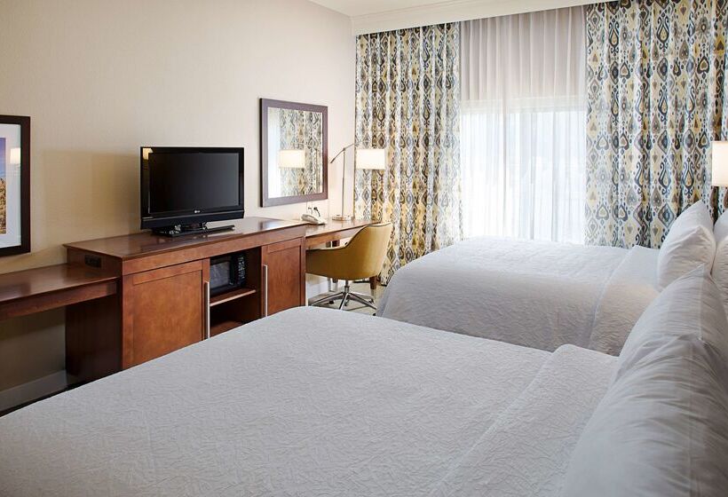 ホテル Hampton Inn Suites Palmdale