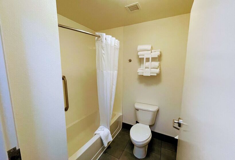 בית מלון כפרי Hampton Inn & Suites Pensacola I10 N At Univ. Town Plaza