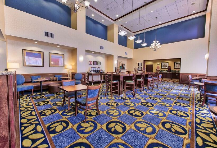 호텔 Hampton Inn & Suites Ridgecrest