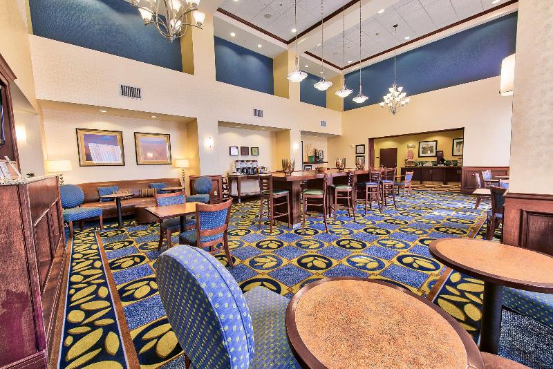 호텔 Hampton Inn & Suites Ridgecrest