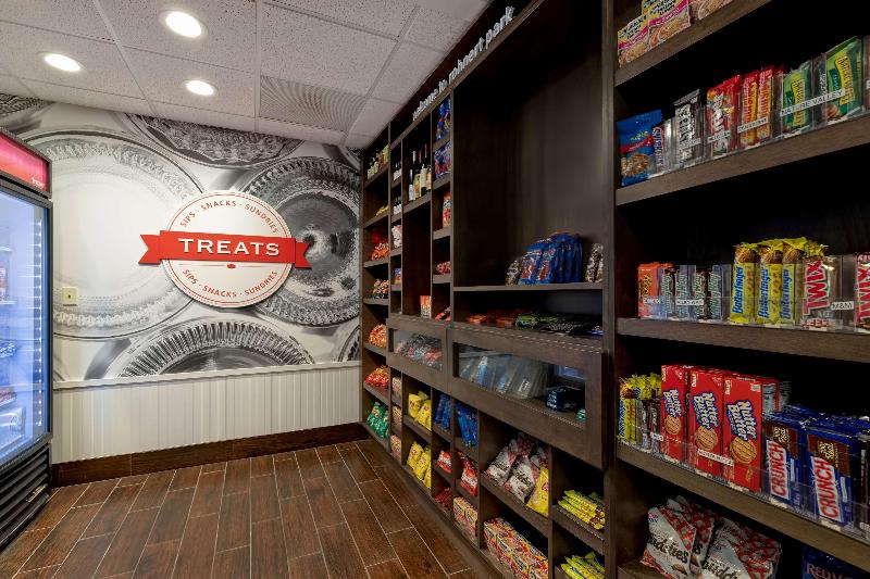 Отель Hampton Inn & Suites Rohnert Park  Sonoma County