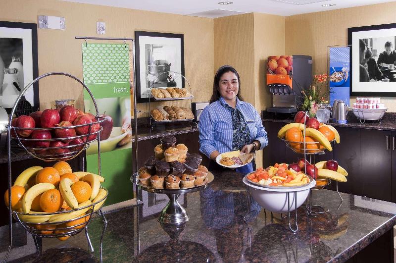 Отель Hampton Inn & Suites Sarasota/lakewood Ranch