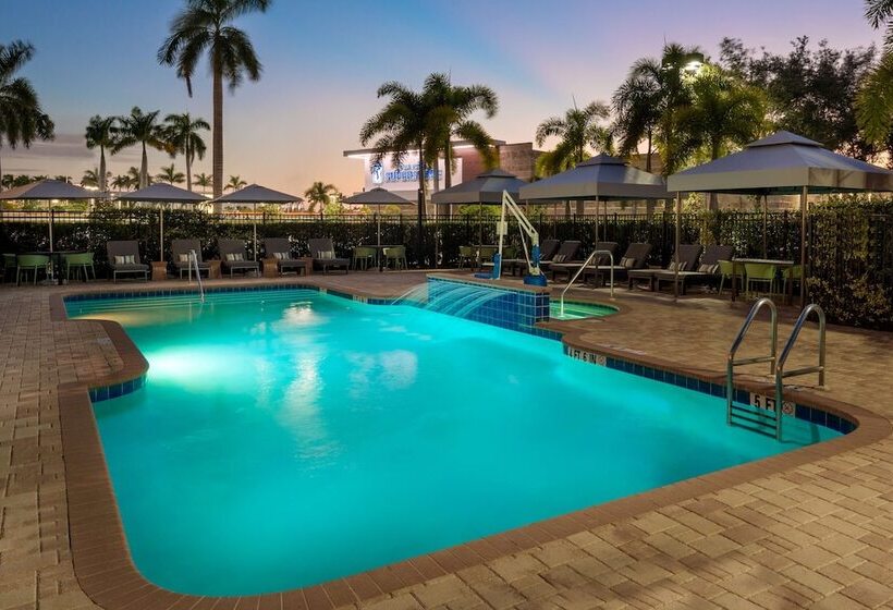 Отель Hampton Inn & Suites Sarasota/lakewood Ranch