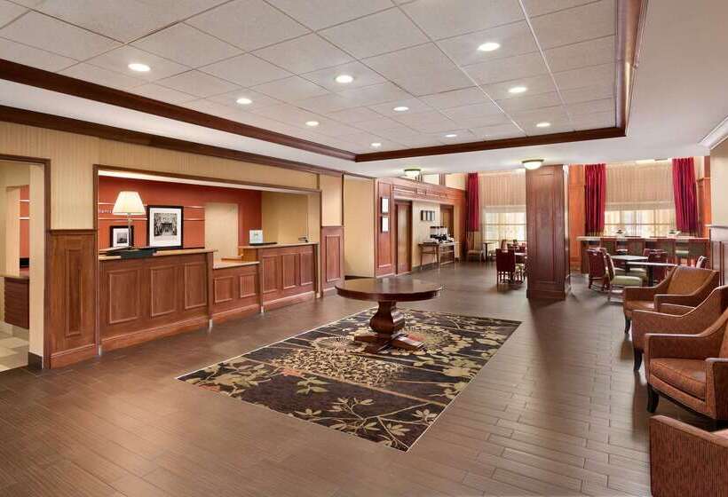هتل Hampton Inn & Suites Williamsburg Historic District