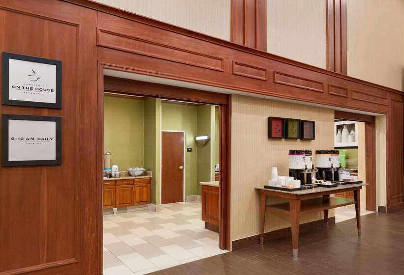 هتل Hampton Inn & Suites Williamsburg Historic District