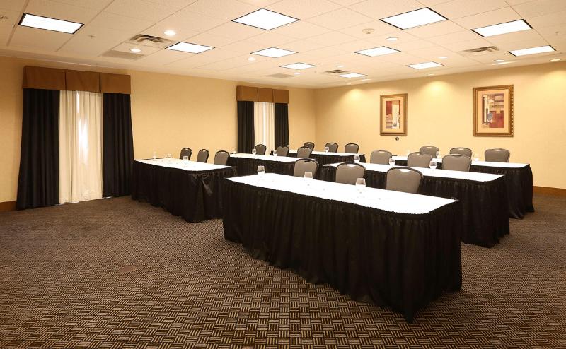 فندق Hampton Inn Waterloo