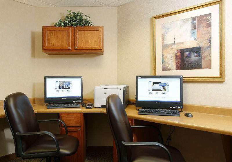 فندق Hampton Inn Waterloo