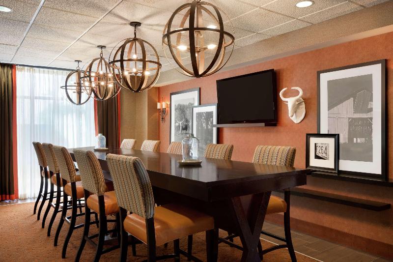 هتل Hampton Inn Wichita Fallssikes Senter Mall