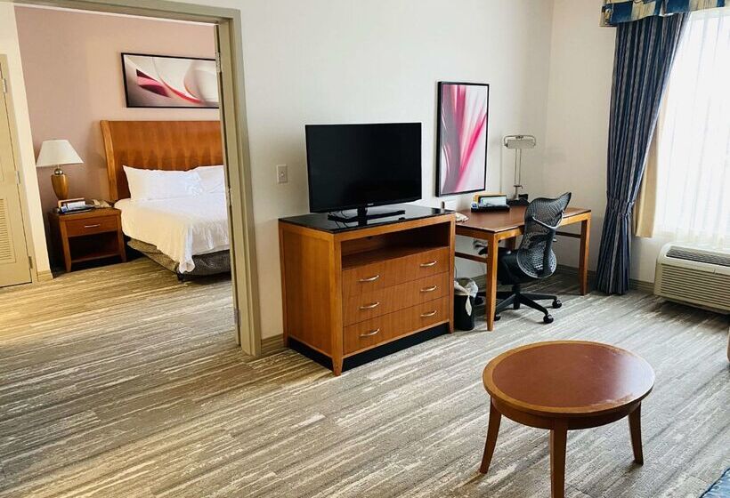 هتل Hilton Garden Inn Columbia