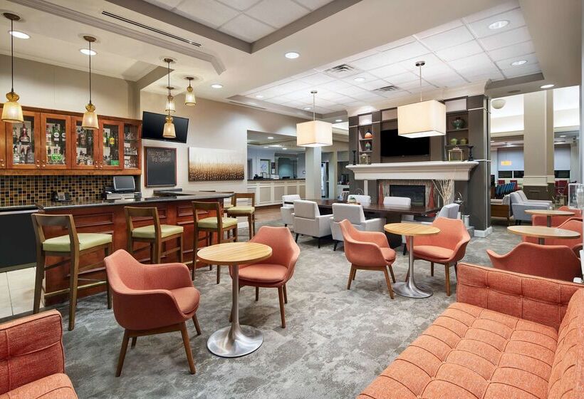 هتل Hilton Garden Inn Columbus