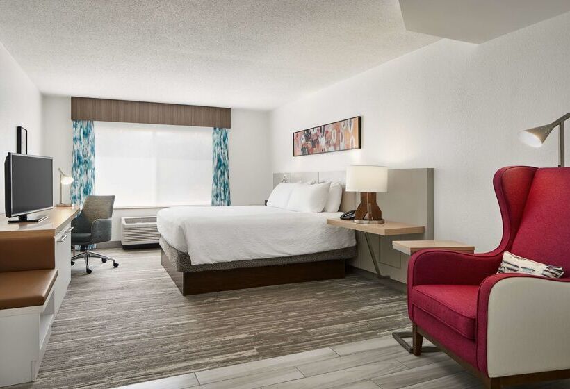 هتل Hilton Garden Inn Columbus