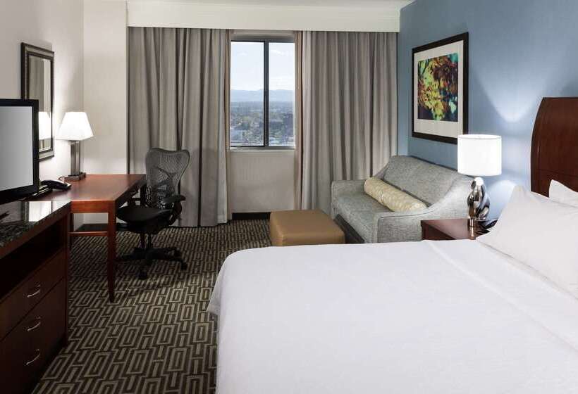 هتل Hilton Garden Inn Denver Downtown