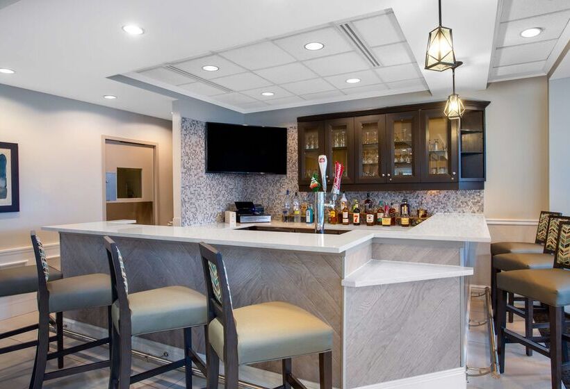 ホテル Hilton Garden Inn Islip Macarthur Airport