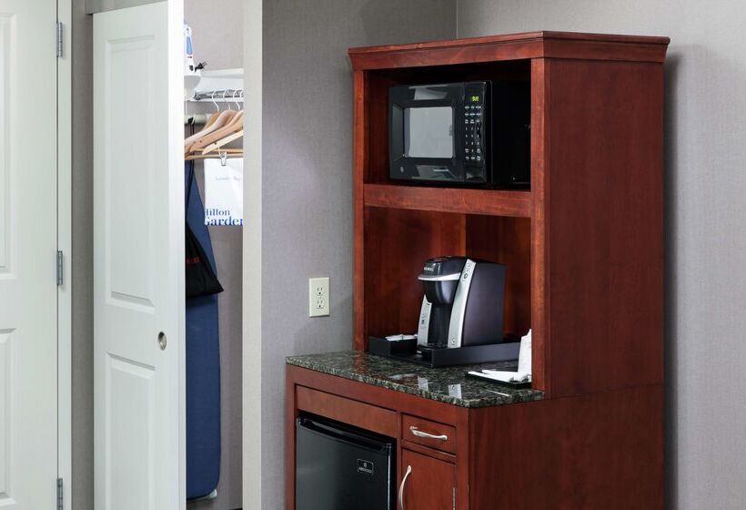 酒店 Hilton Garden Inn Lake Forest Mettawa