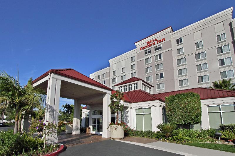 هتل Hilton Garden Inn Oxnard  Camarillo