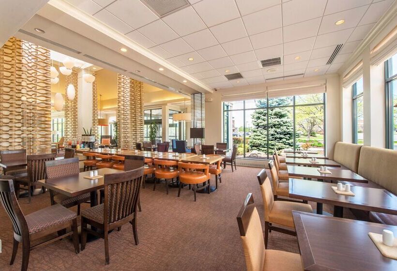 هتل Hilton Garden Inn Fishkill