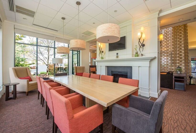 هتل Hilton Garden Inn Fishkill