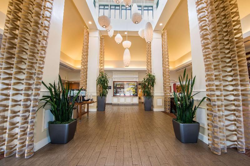 هتل Hilton Garden Inn Fishkill