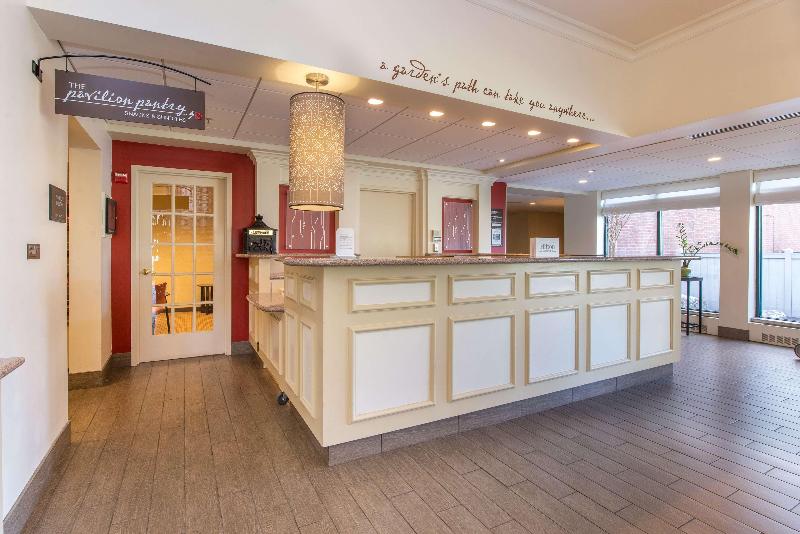 هتل Hilton Garden Inn Fishkill