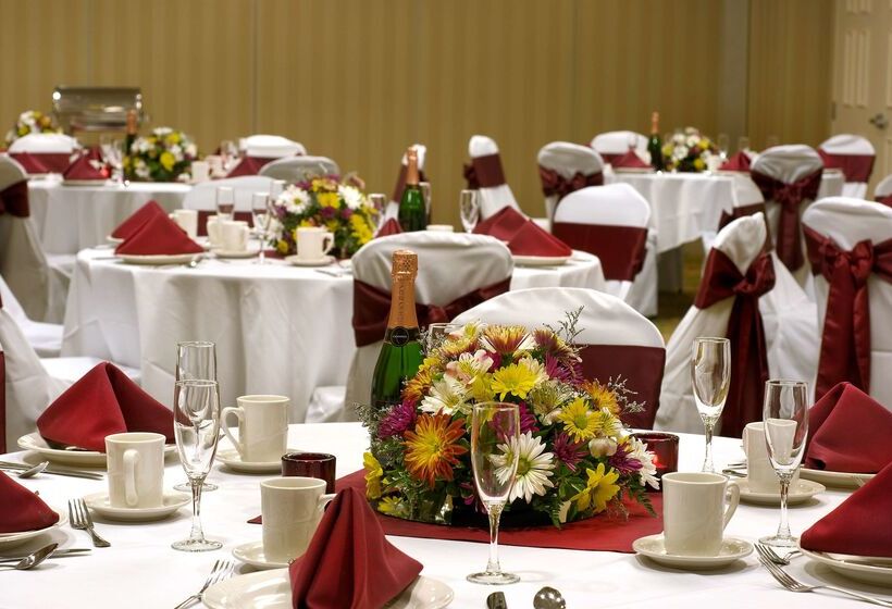 בית מלון כפרי Hilton Garden Inn Sacramento Elk Grove