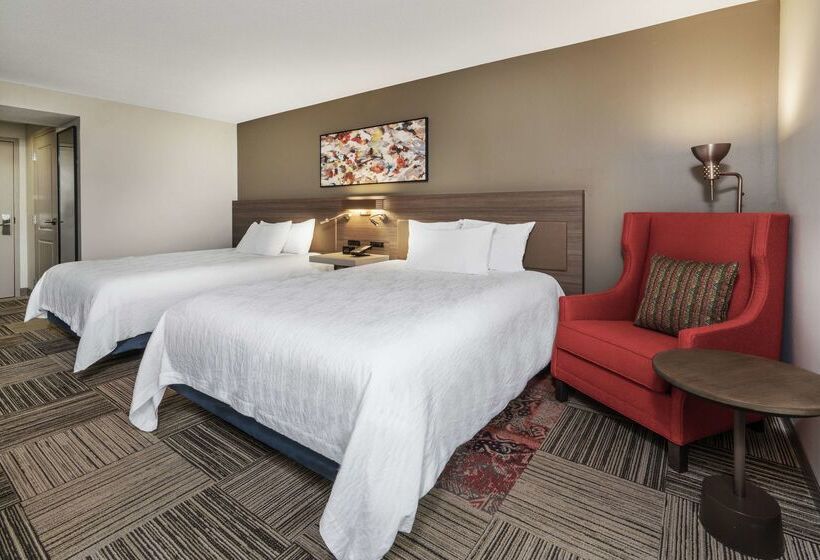 هتل Hilton Garden Inn Syracuse