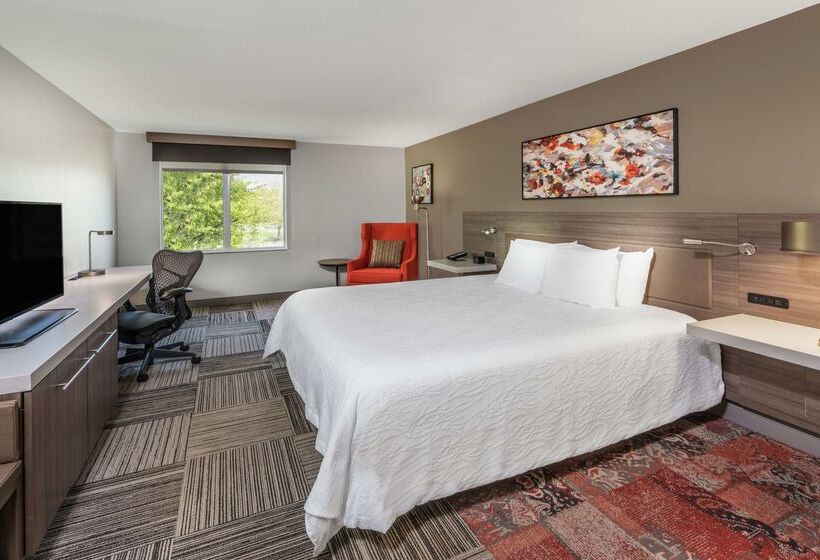 هتل Hilton Garden Inn Syracuse