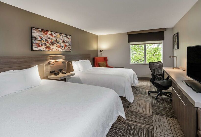 هتل Hilton Garden Inn Syracuse