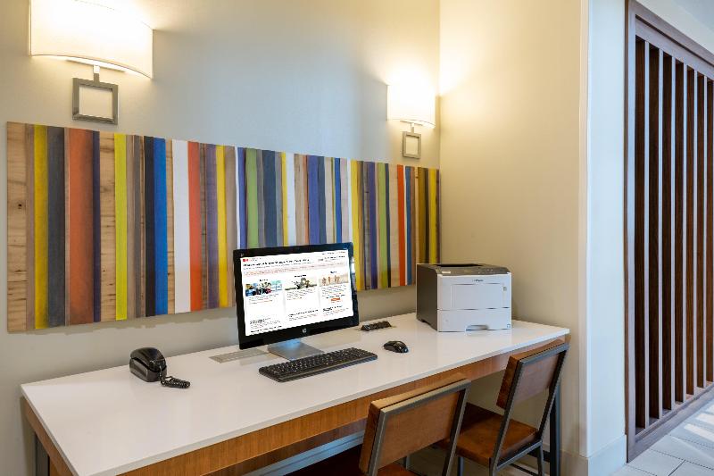 هتل Holiday Inn Express & Suites St George North Zion, An Ihg