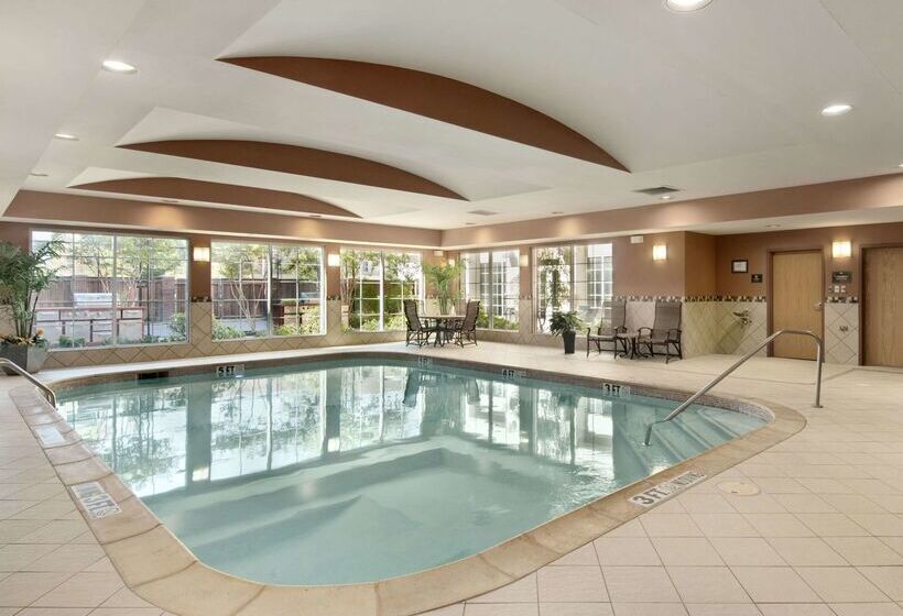 هتل Homewood Suites By Hilton Irvingdfw Airport
