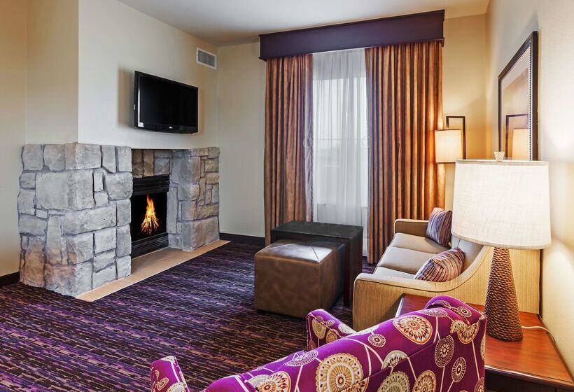 هتل Homewood Suites By Hilton Wichita Falls