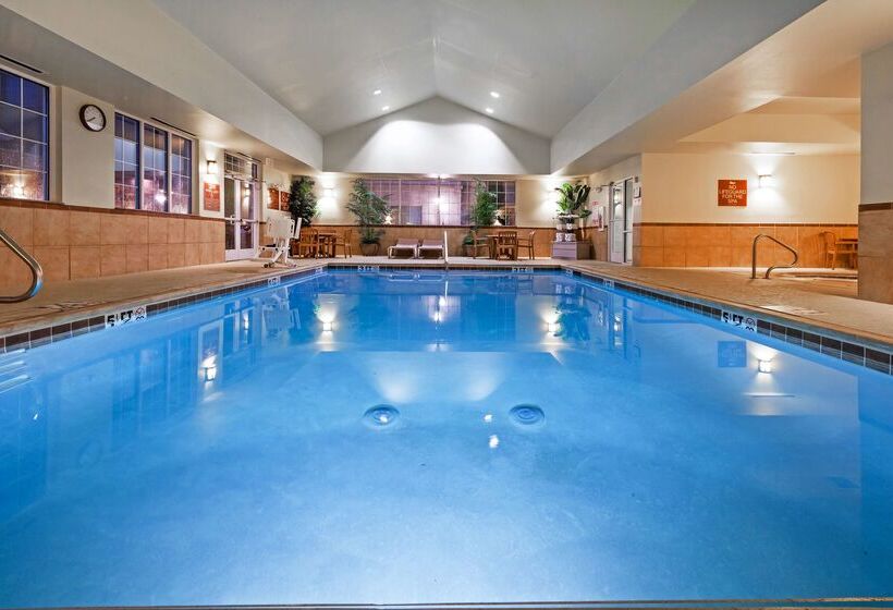 هتل Homewood Suites By Hilton Wichita Falls