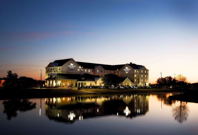 هتل Homewood Suites By Hilton Wichita Falls