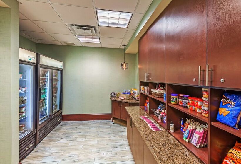 هتل Homewood Suites By Hilton Wichita Falls