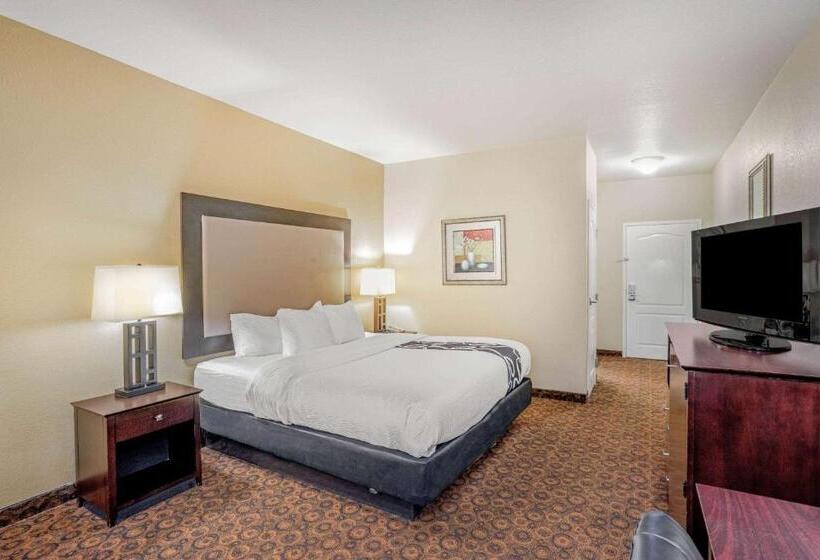 هتل La Quinta By Wyndham Vicksburg