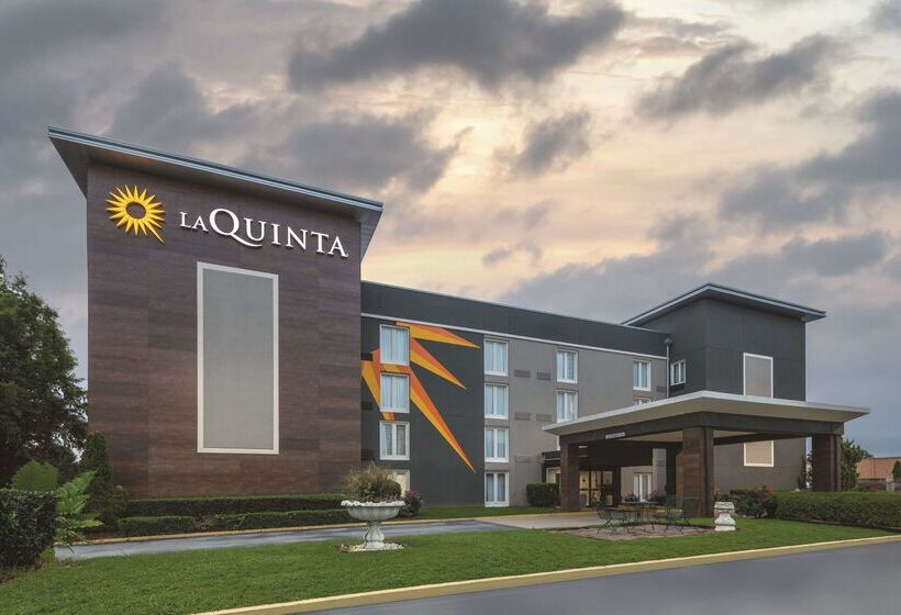 هتل La Quinta By Wyndham Atlanta Airport South