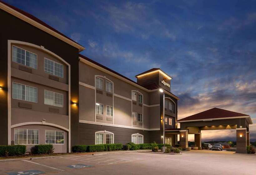 호텔 La Quinta By Wyndham Bridgeport