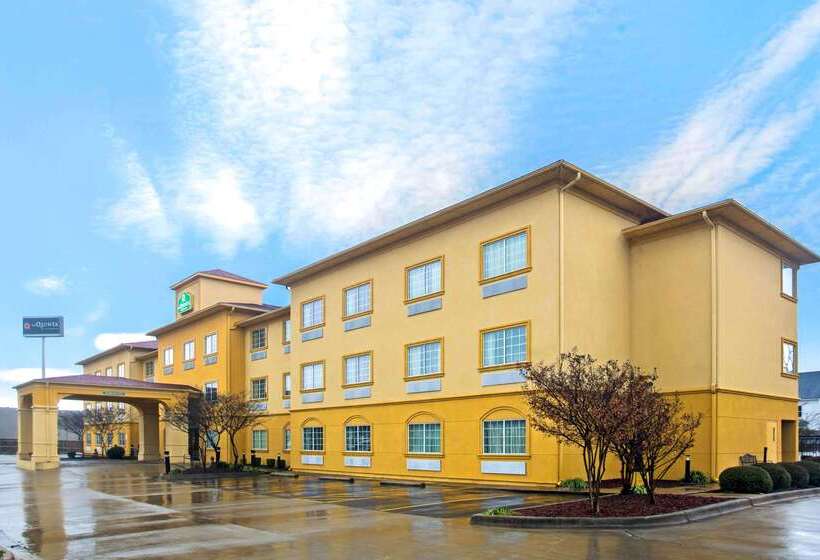 هتل La Quinta By Wyndham Fort Smith