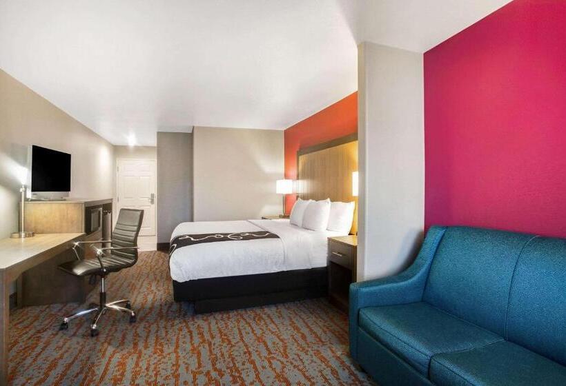 هتل La Quinta By Wyndham Fort Smith