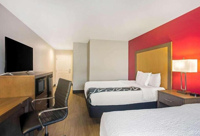 هتل La Quinta By Wyndham Fort Smith