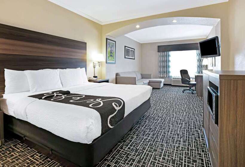 هتل La Quinta By Wyndham Garland Harbor Point