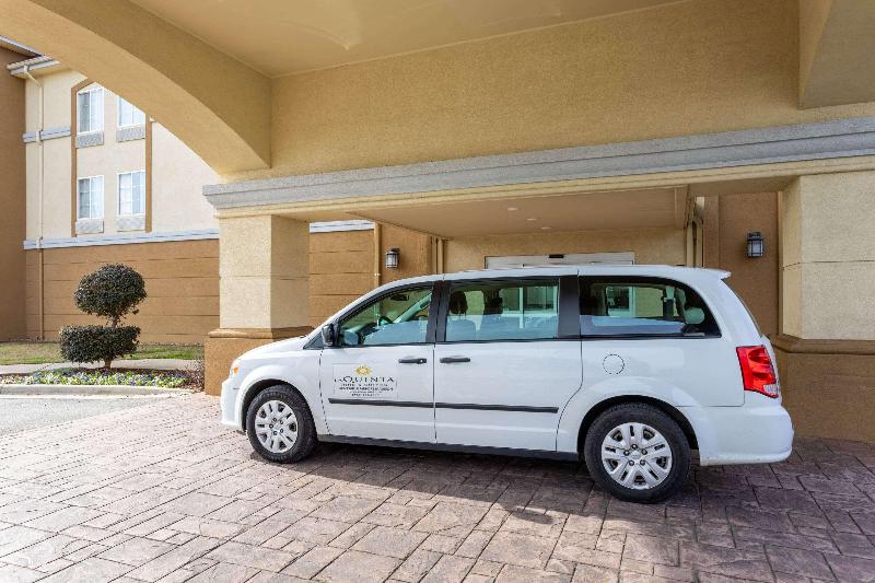 هتل La Quinta By Wyndham Huntsville Airport Madison