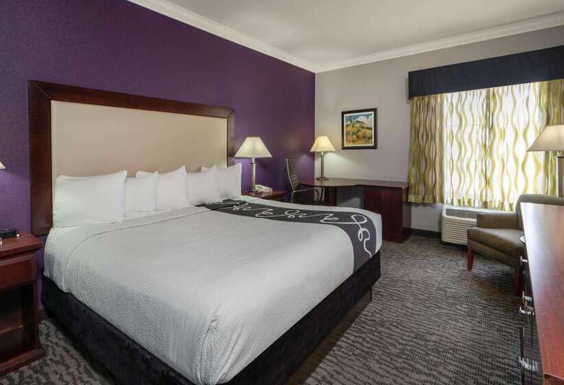 هتل La Quinta Inn & Suites By Wyndham Loveland Estes Park