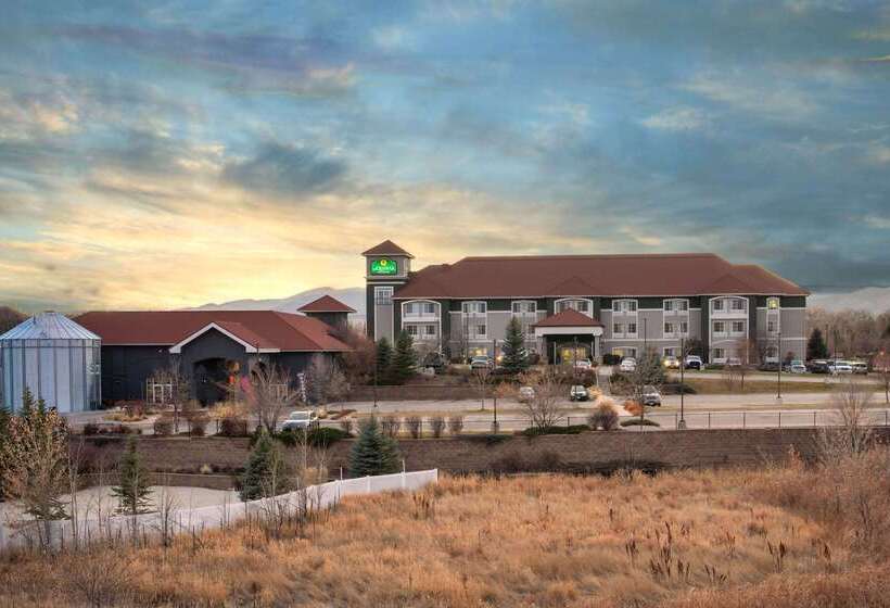 هتل La Quinta Inn & Suites By Wyndham Loveland Estes Park